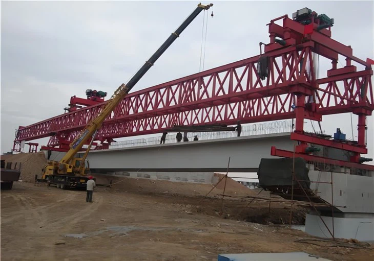 180ton Beam Launcher Crane (3)